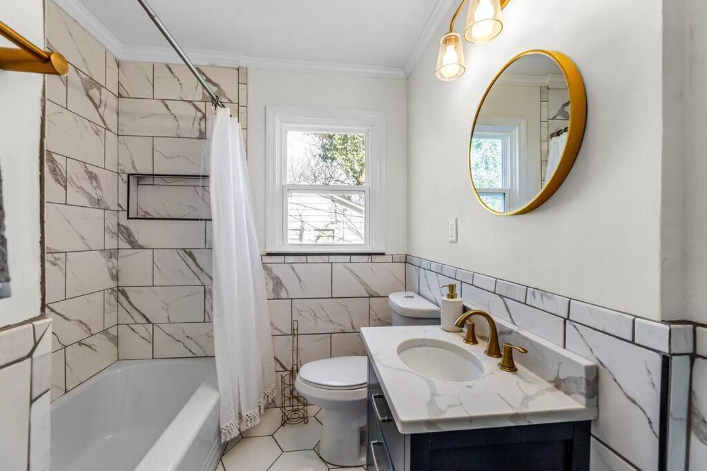 Fully Renovated 4 Bed Buena Vista House Near Wfu Villa Winston-Salem Kültér fotó